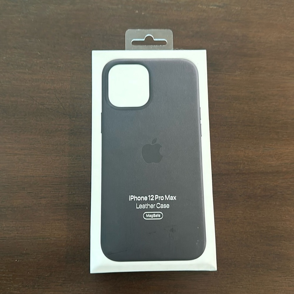iPhone 12 Pro Max Leather Case Original !!!